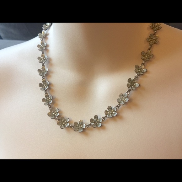 Banana Republic Jewelry - Floral Link Necklace